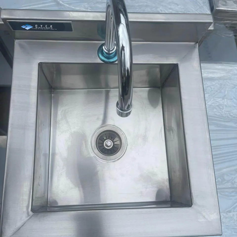 Bancada de aço inox com cuba - vista 1
