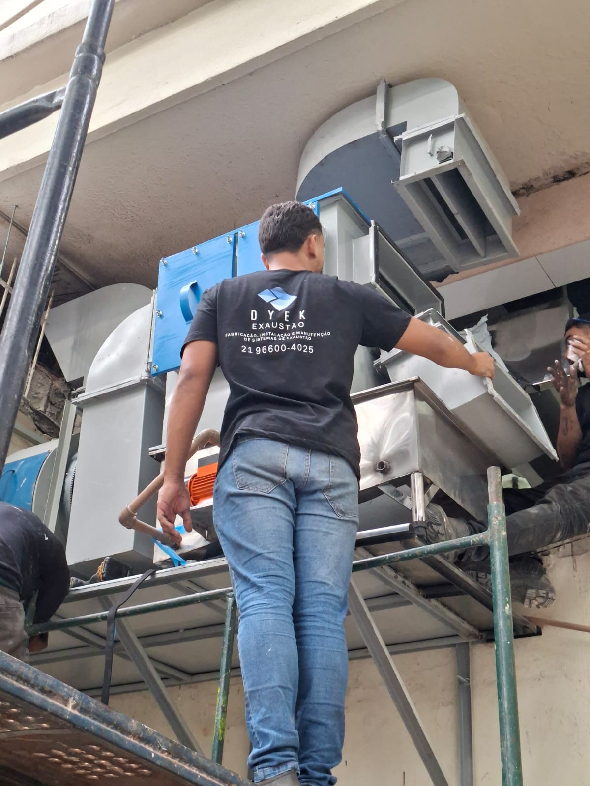 Fabricação de duto em aço inox 4